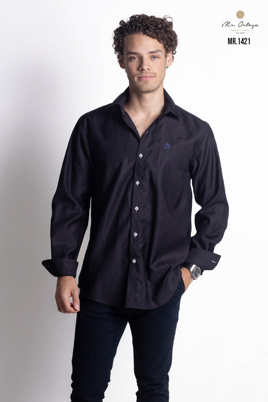 CAMISA LISA NEGRO MANGA LARGA