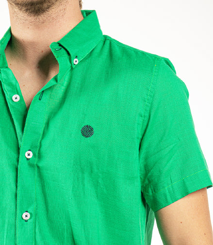 CAMISA LISA VERDE MANGA CORTA