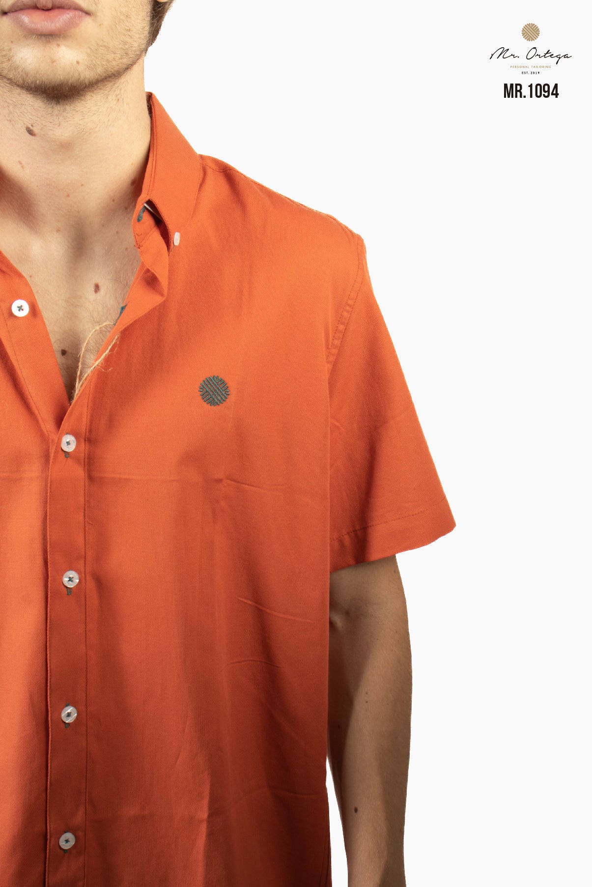CAMISA LISA LADRILLO MANGA CORTA