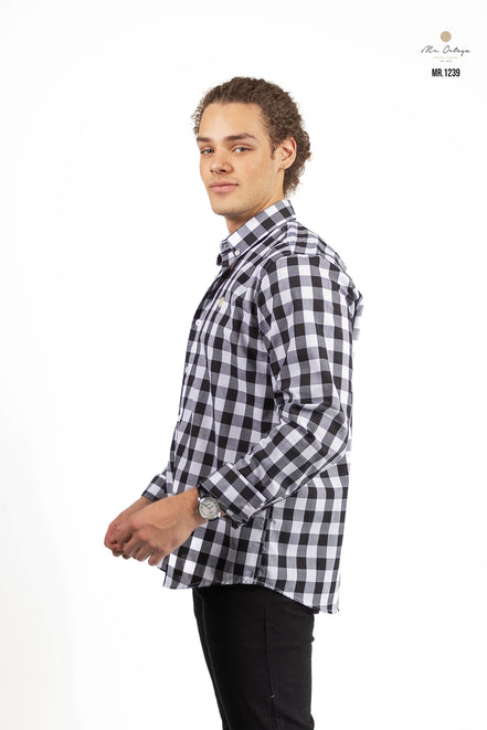 CAMISA CUADROS NEGRO Y BLANCO