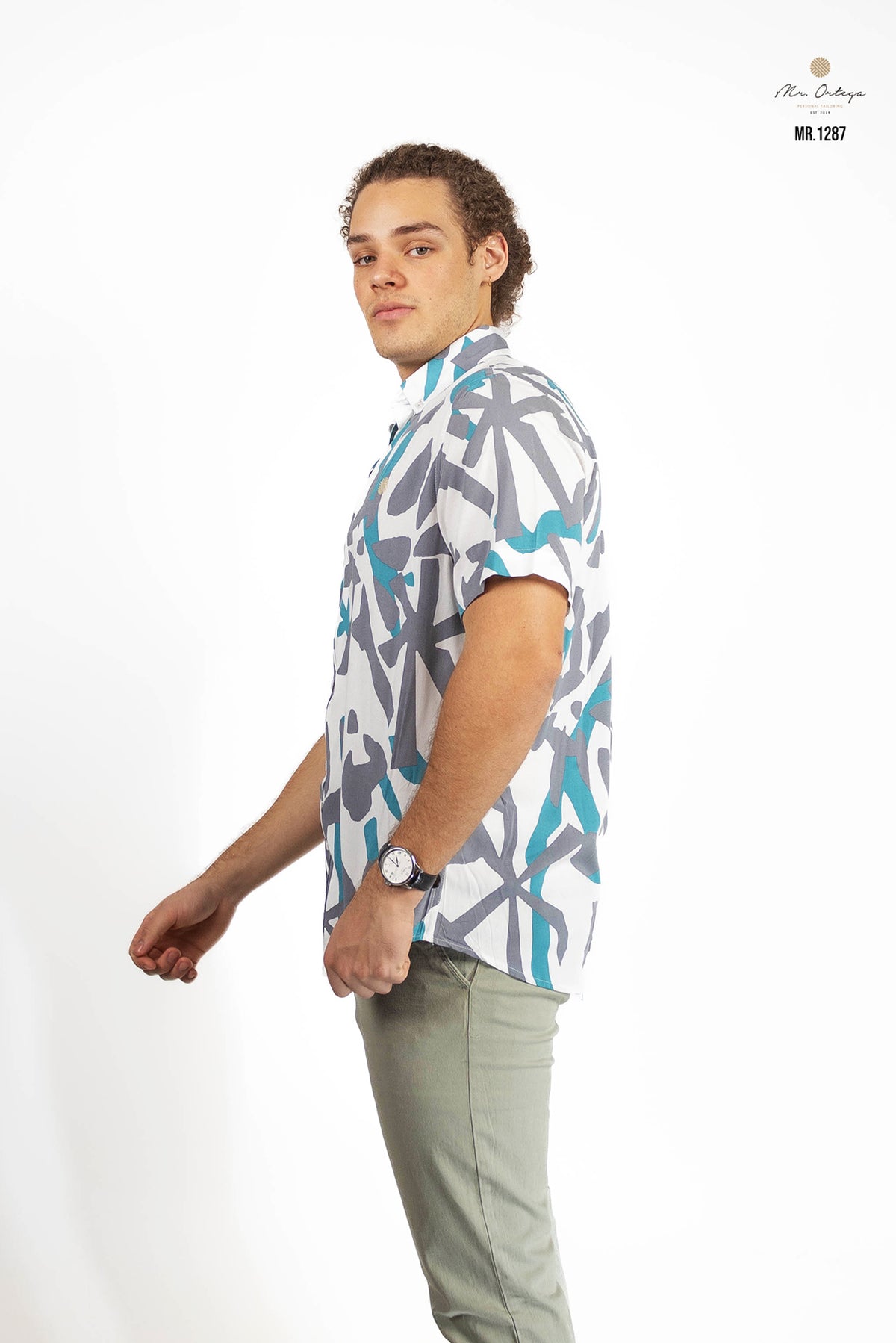 CAMISA ESTAMPADA BEIGE, ESTAMPADO GRIS Y TURQUESA MANGA CORTA