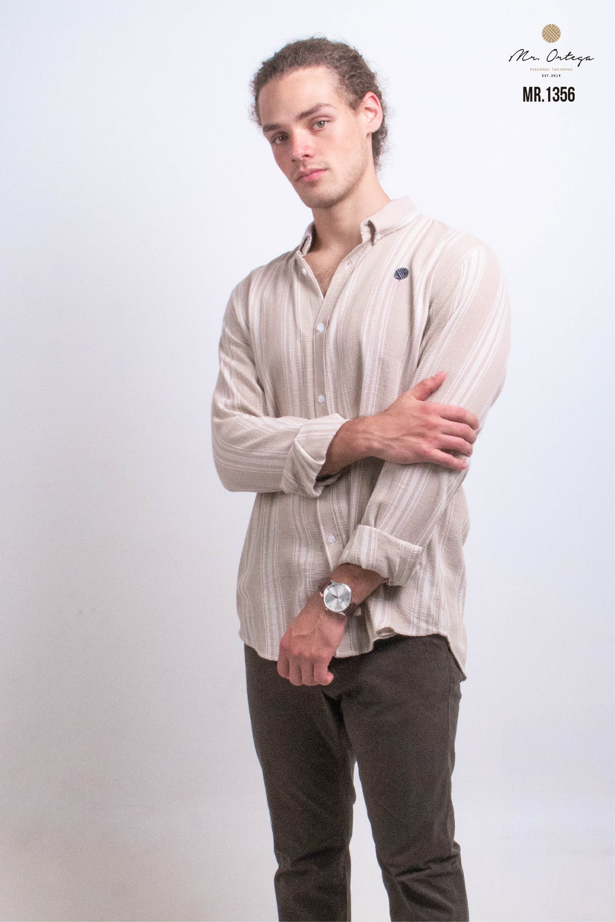 CAMISA RAYAS MARRON Y BLANCO BORDADO EN TELA MANGA LARGA