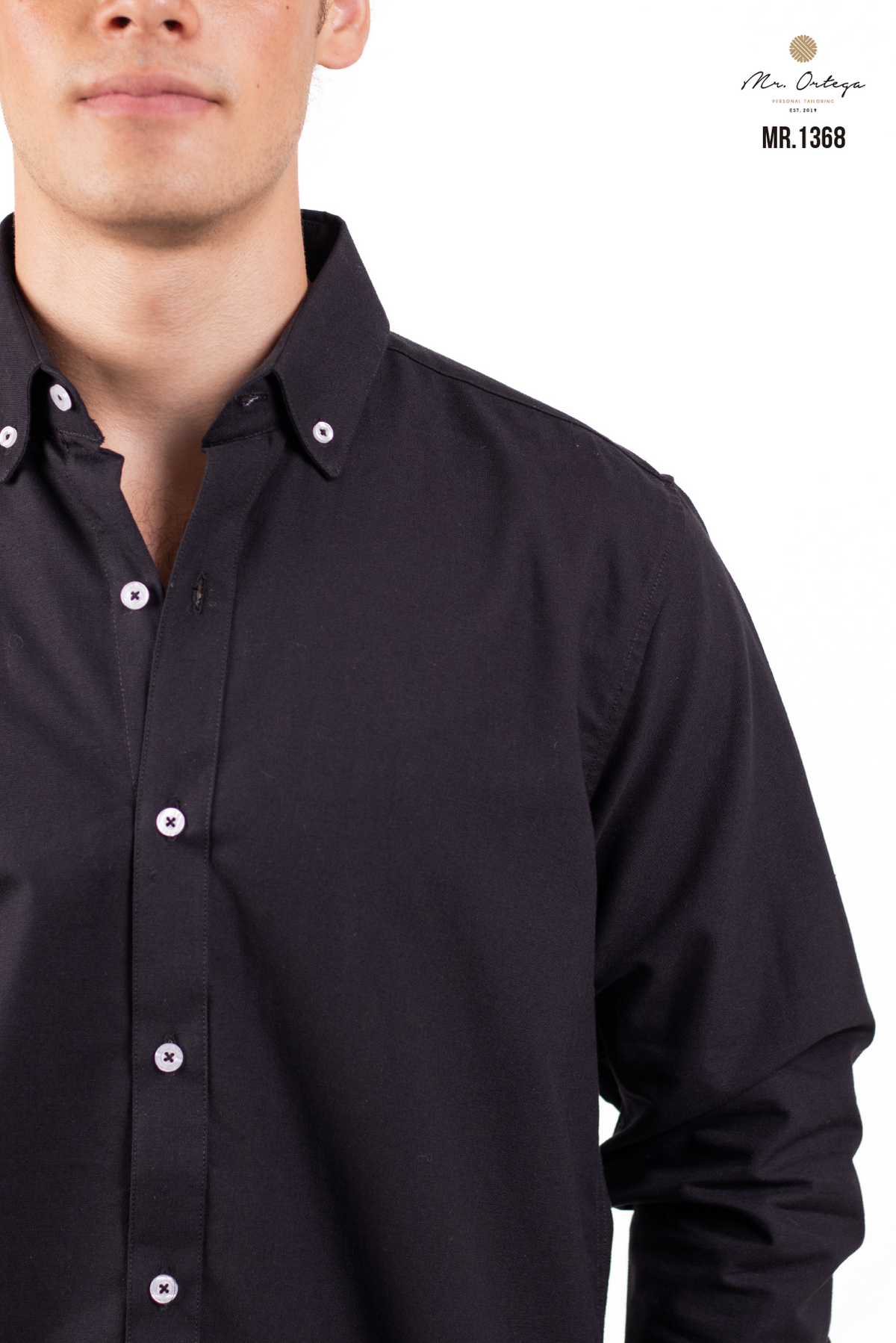 CAMISA LISA NEGRO MANGA LARGA