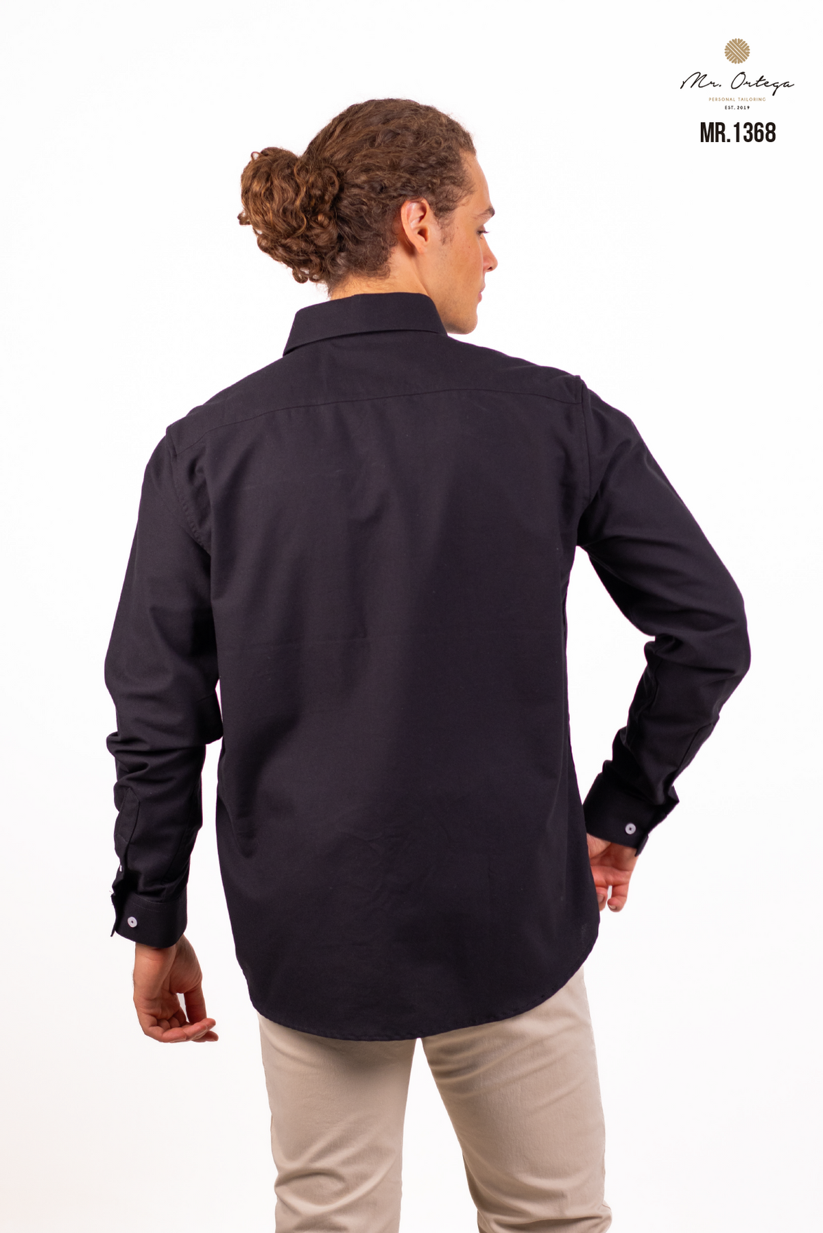 CAMISA LISA NEGRO MANGA LARGA