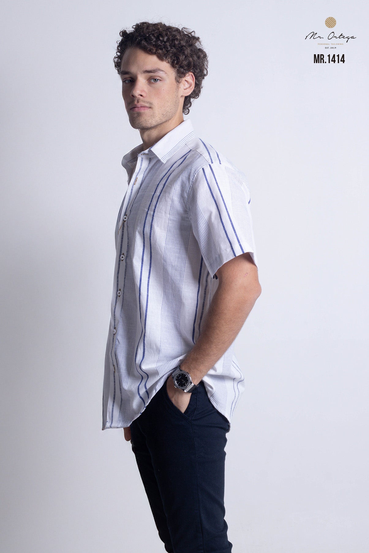 CAMISA RAYAS BLANCA, AZUL MARINO MANGA CORTA