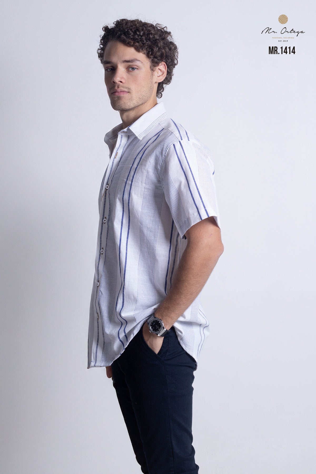 CAMISA RAYAS BLANCA, AZUL MARINO MANGA CORTA