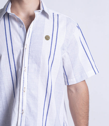 CAMISA BLANCA RAYAS AZUL MARINO