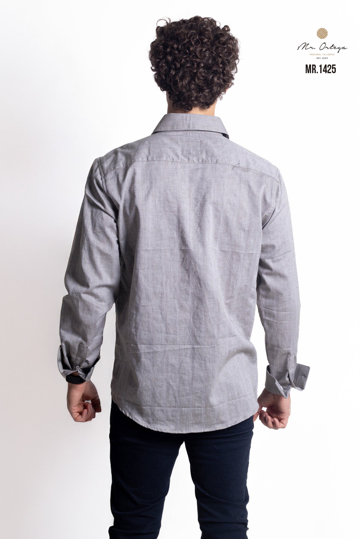 CAMISA LISA GRIS CENIZO MANGA LARGA