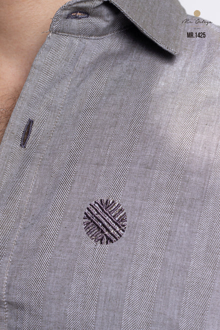 CAMISA LISA GRIS CENIZO