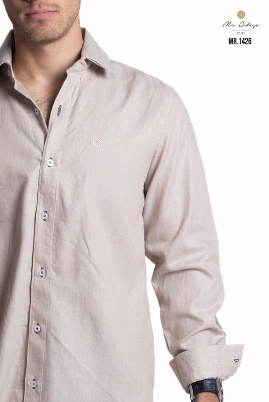 CAMISA LISA BEIGE MANGA LARGA