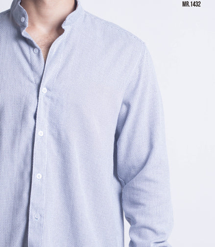 CAMISA BLANCO Y AZUL MARINO