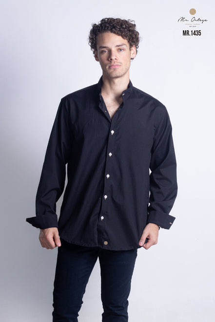 CAMISA LISA NEGRO MANGA LARGA