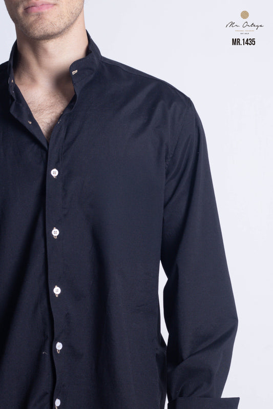 CAMISA LISA NEGRO MANGA LARGA