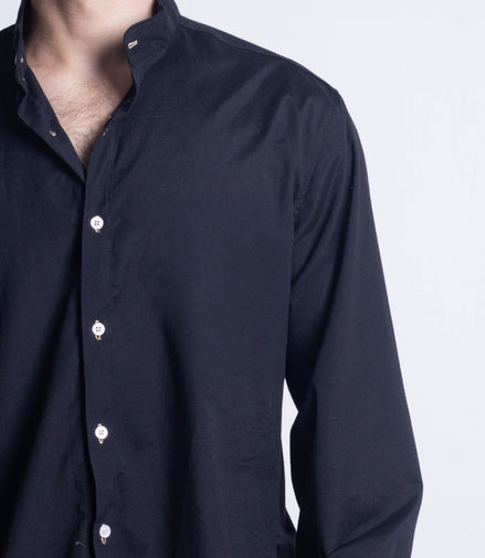 CAMISA LISA NEGRO MANGA LARGA