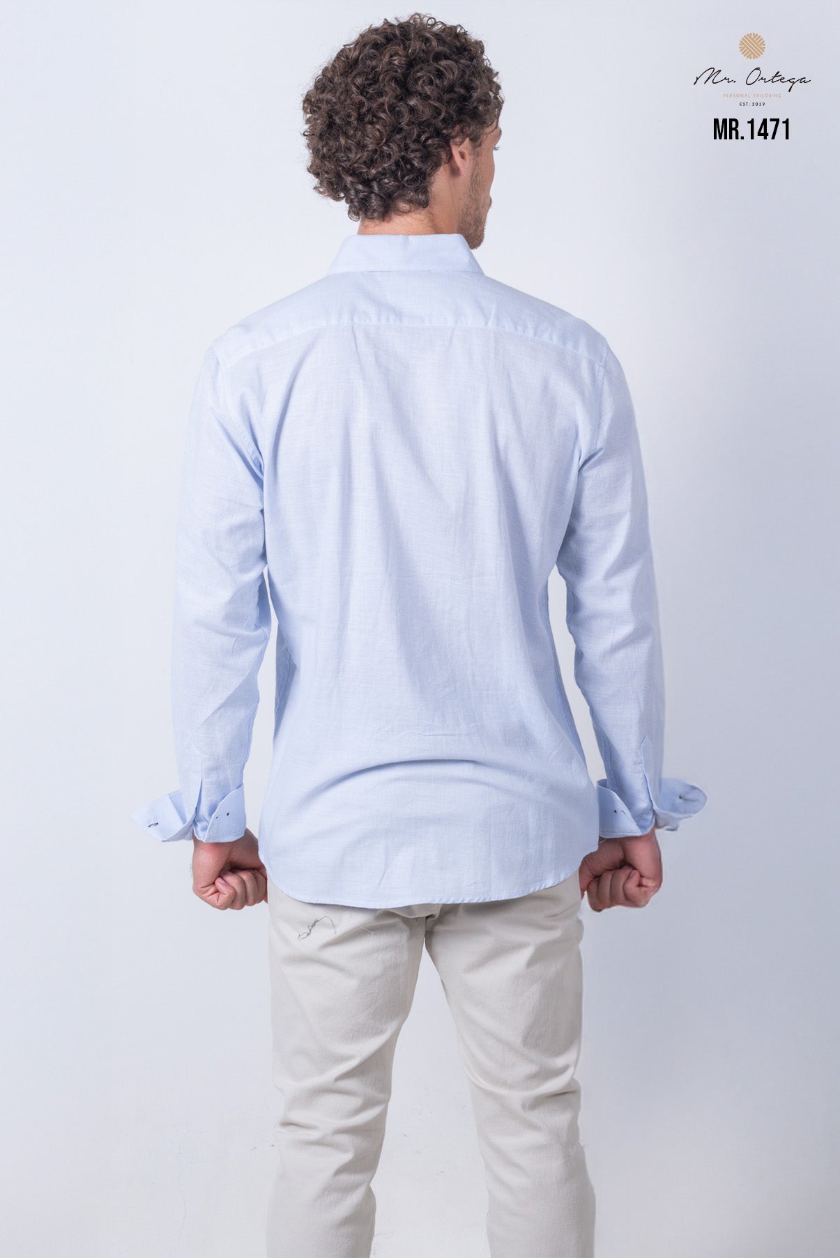 CAMISA LISA AZUL CLARO