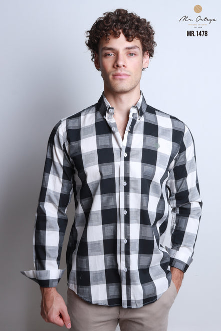 CAMISA CUADROS NEGRO Y BLANCO