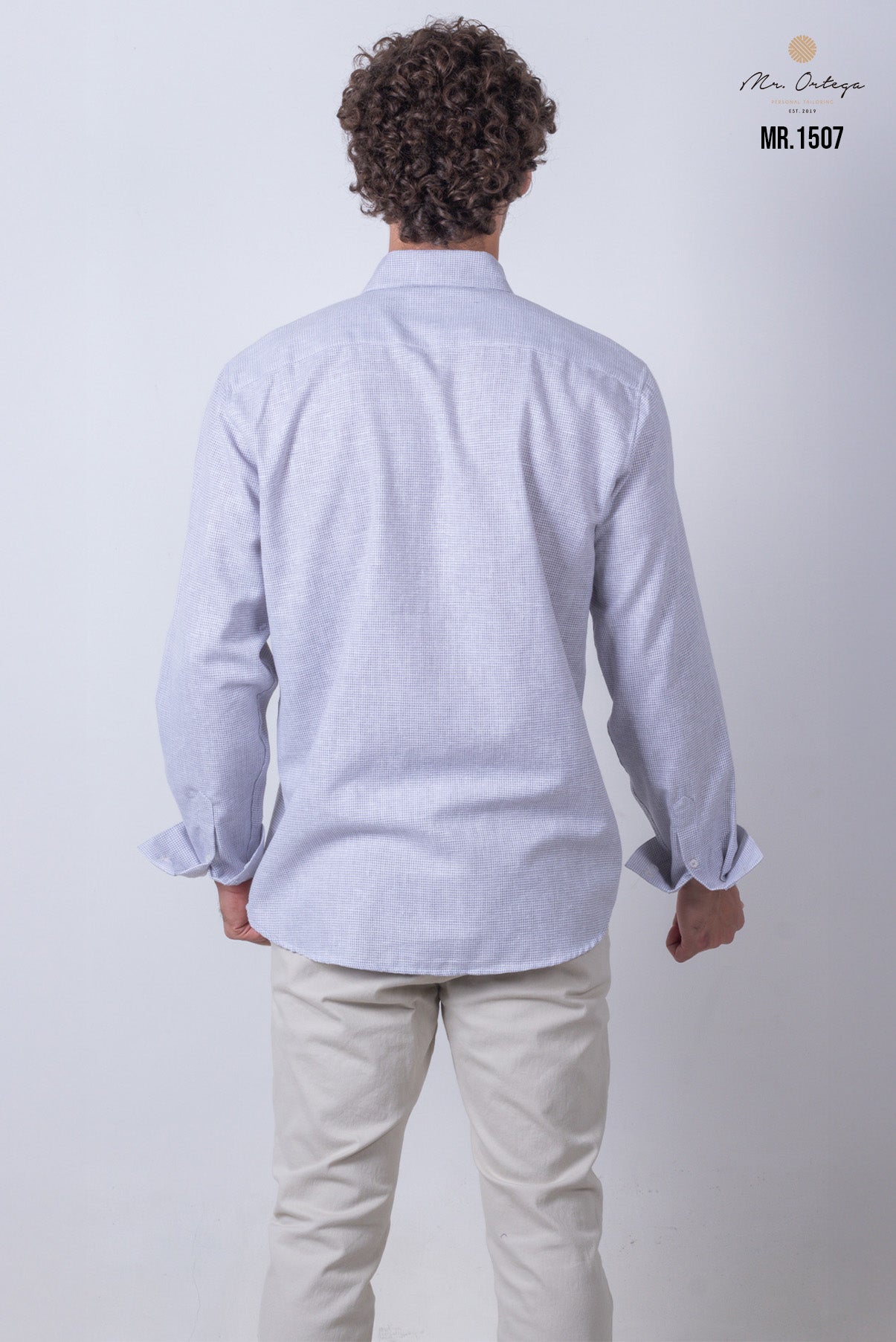 CAMISA LISA GRIS Y BLANCO