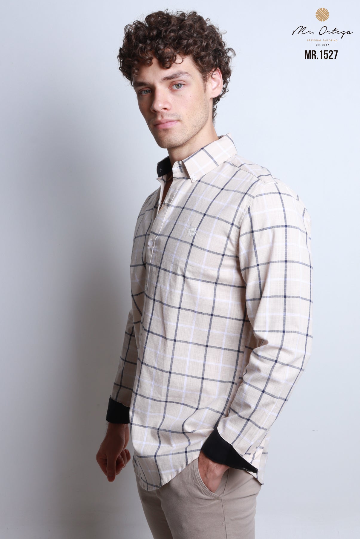 CAMISA BEIGE, AZUL Y BLANCO