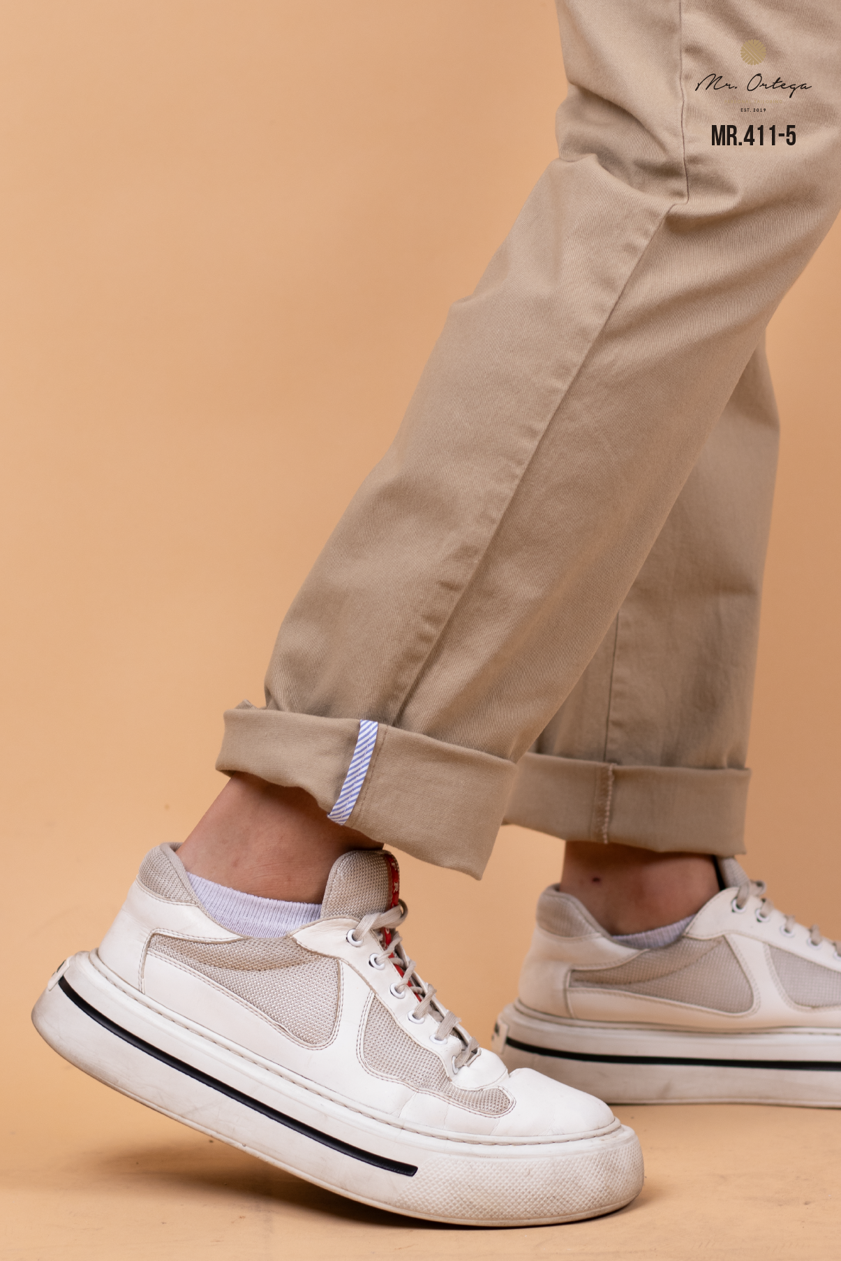 PANTALON DE GABARDINA BEIGE