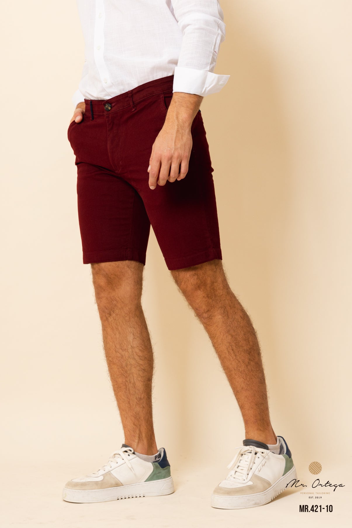 BERMUDA DE GABARDINA TINTO