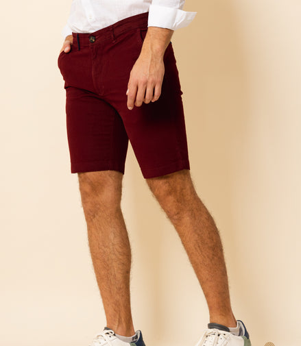 BERMUDA DE GABARDINA TINTO