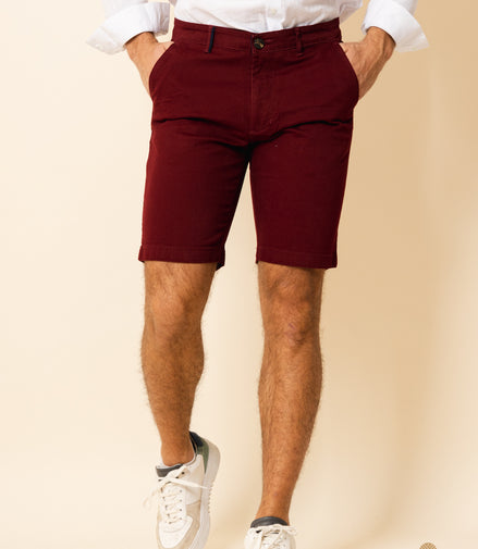 BERMUDA DE GABARDINA TINTO