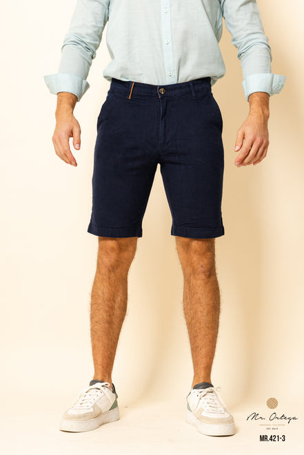 BERMUDA DE GABARDINA AZUL MARINO