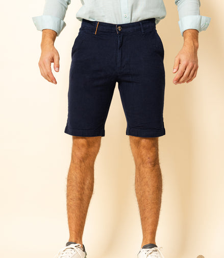 BERMUDA DE GABARDINA AZUL MARINO