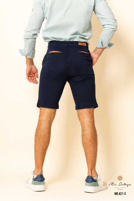 BERMUDA DE GABARDINA AZUL MARINO