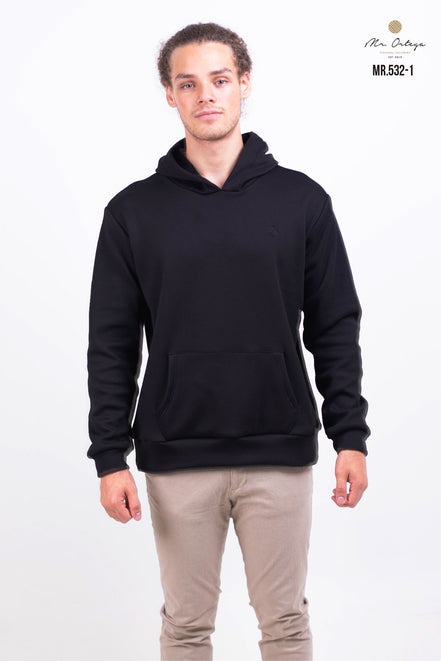 SUDADERA NEGRO CON GORRO