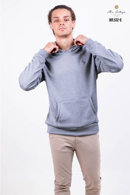SUDADERA GRIS CON GORRO