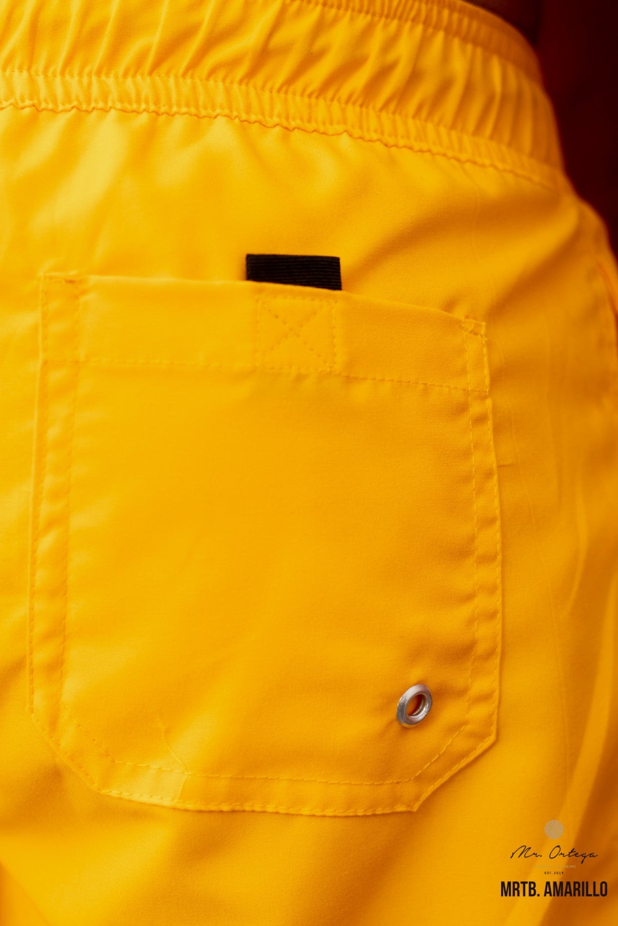 TRAJE DE BAÑO AMARILLO