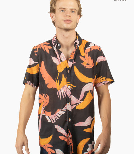 CAMISA NEGRA HOJAS ROSA