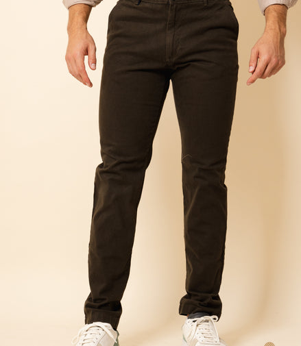 PANTALÓN GABARDINA OLIVO CORTE REGULAR